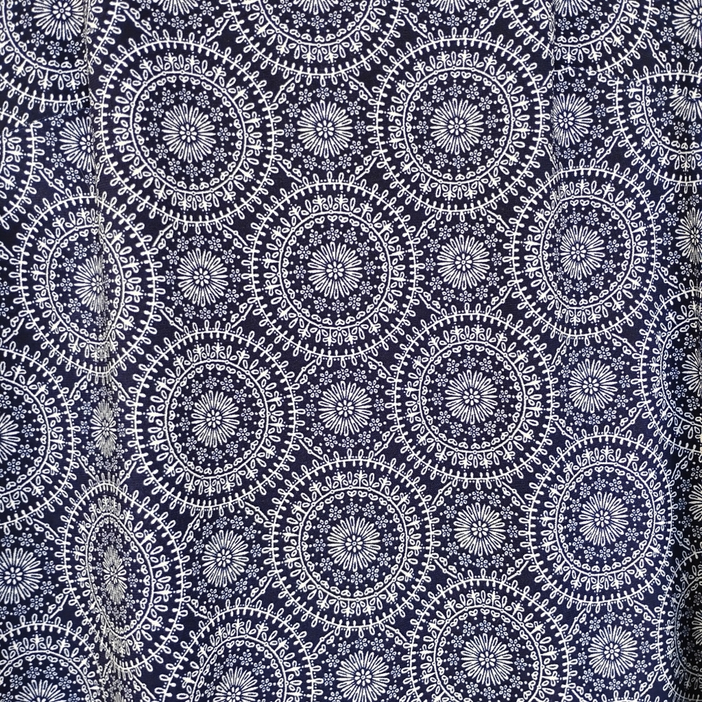 Tommy Hilfiger Blue White Medallion Print Shift Dress – Women’s Size 4 - Picture 2 of 10